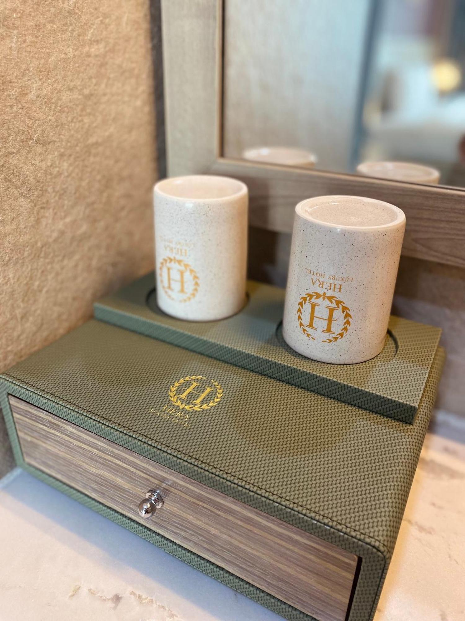 Hera Luxury Отель