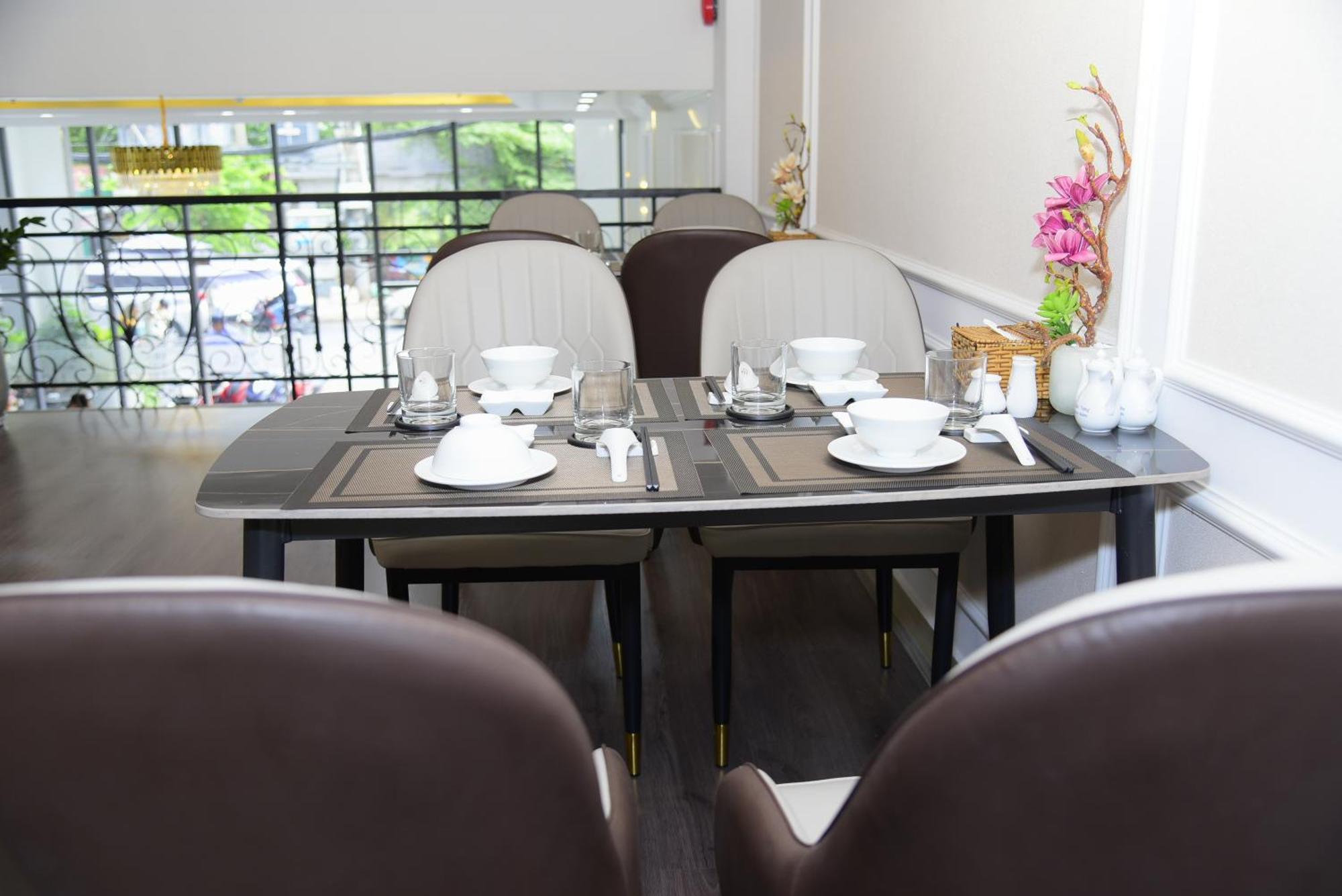 Hera Luxury 4* Ho-Chi-Minh-Stadt